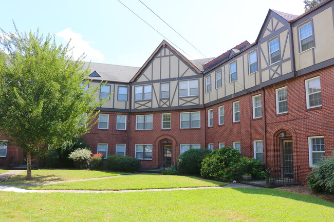 Edgewood Terrace - Edgewood Terrace Apartments