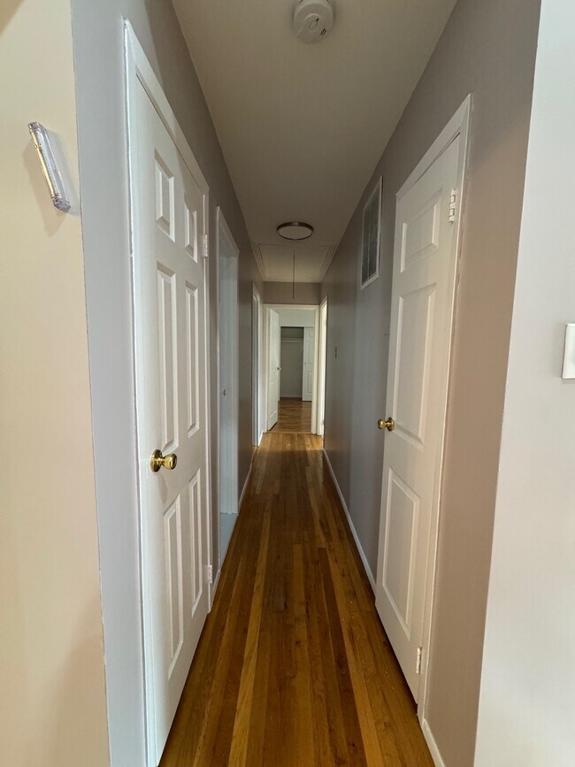 Foto del edificio - 1206 Rockland Ave