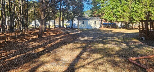 Foto del edificio - 901 Old Zebulon Rd