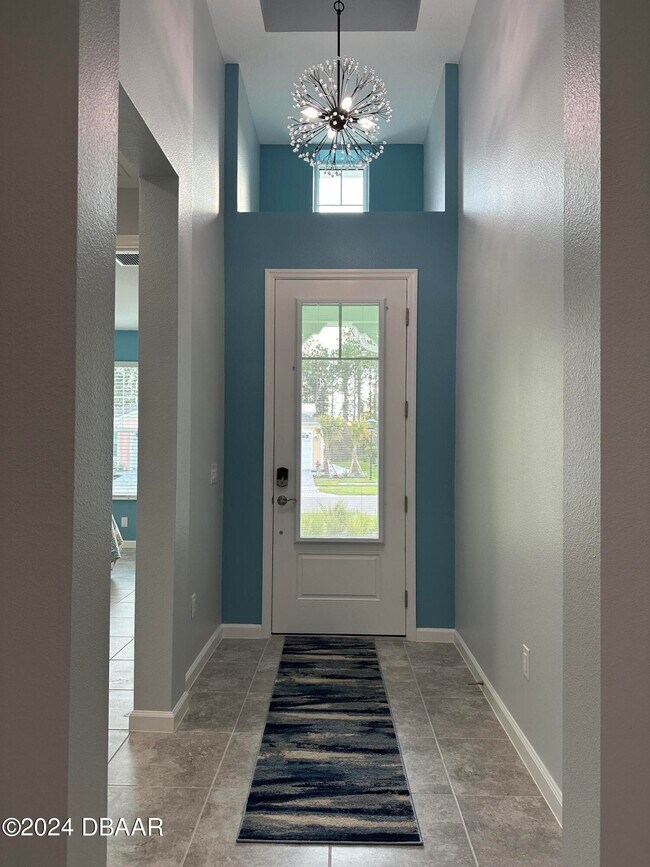 Foto del edificio - 811 Margaritaville Ave