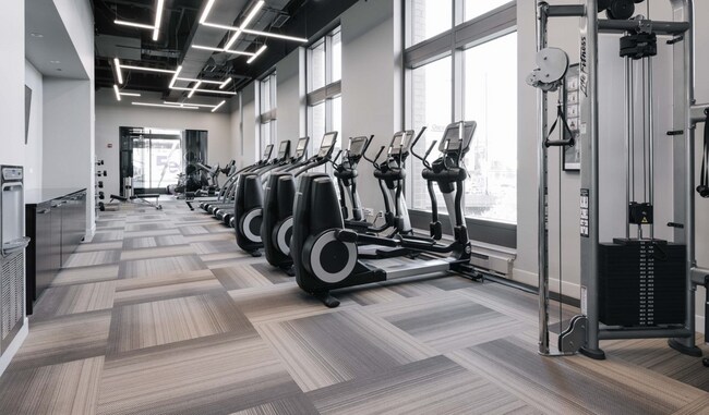 Foto del edificio - 370 N Desplaines St