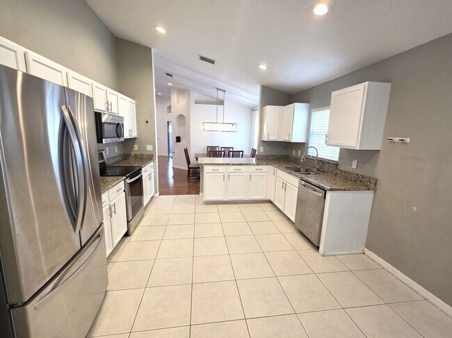 Foto del edificio - 3214 Prairie Iris Dr