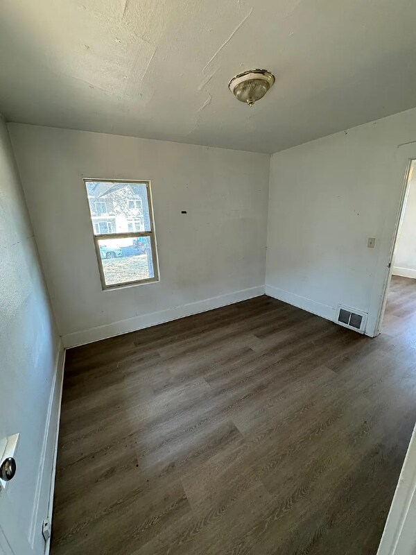 Foto del edificio - 225 SE Vine Ln