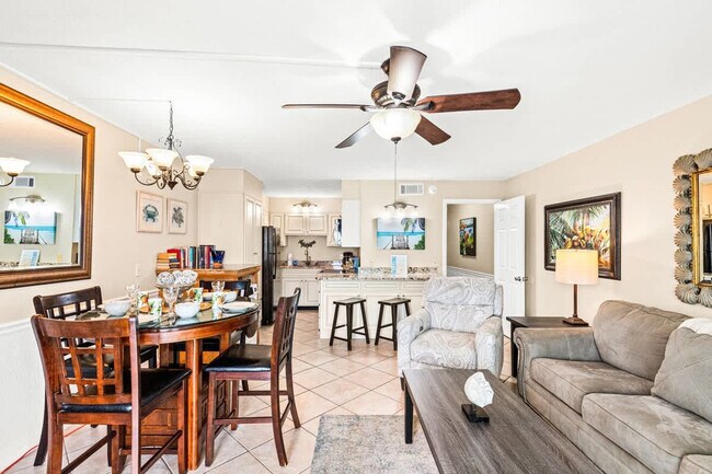 Foto del edificio - 8743 Thomas Dr