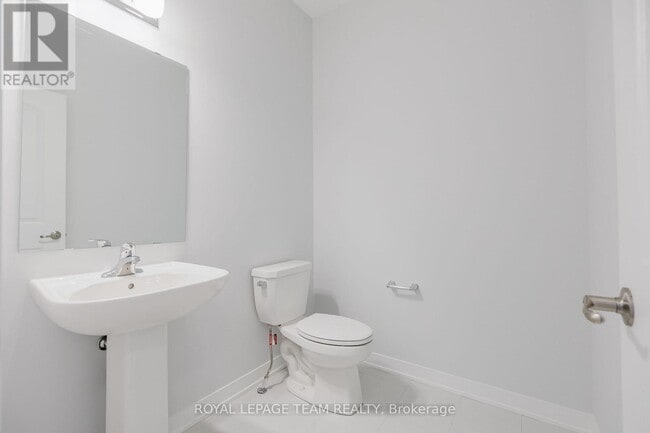 Building Photo - 507 Brigatine Ave