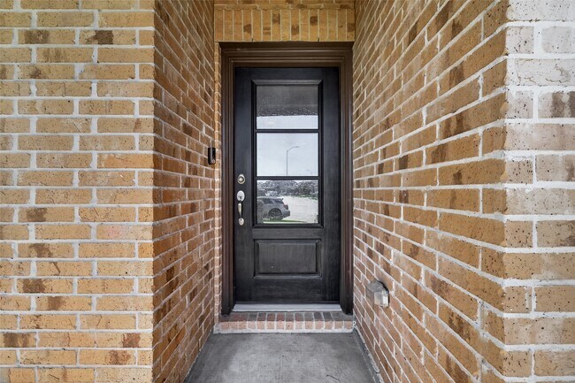 Foto del edificio - 3302 Driftwood Meadow Ln