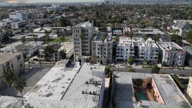  - La Chandelle Apts...Charming building...Renovated Apartments Available...Hardwood Floors!