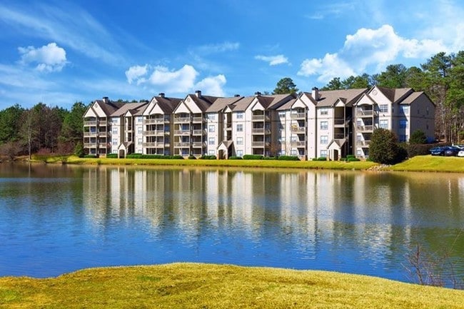 Building Photo - xLakeside at Arbor Place