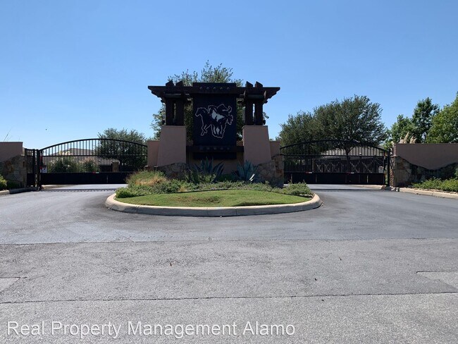 Foto del edificio - 3 br, 2 bath House - 1043 Raceland Road