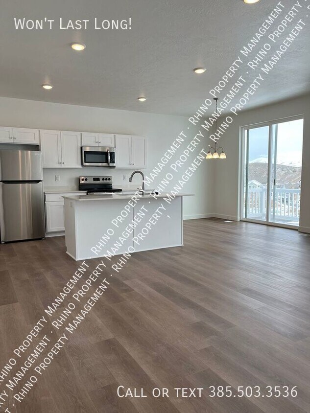 3 Bedroom/2.5 Bathroom townhome in Eagle M... Apartment for Rent in