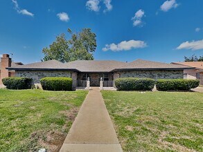 Building Photo - 6220 Wheaton Dr