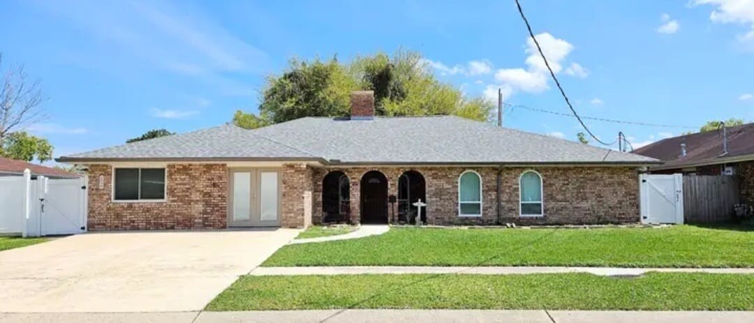 Primary Photo - 2528 Kansas Ave