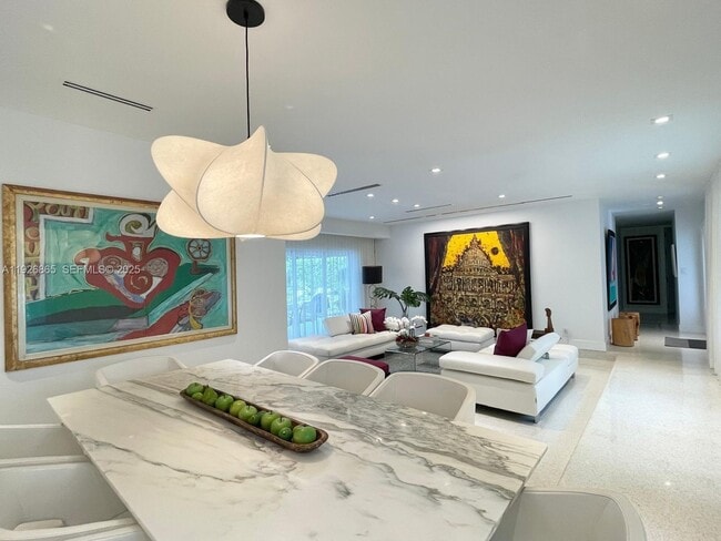 Foto del edificio - 9121 SW 85th St