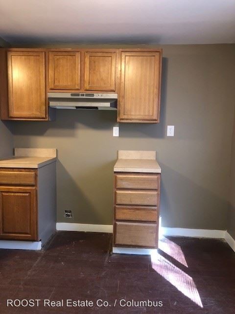 Building Photo - 3614 Cushing Dr