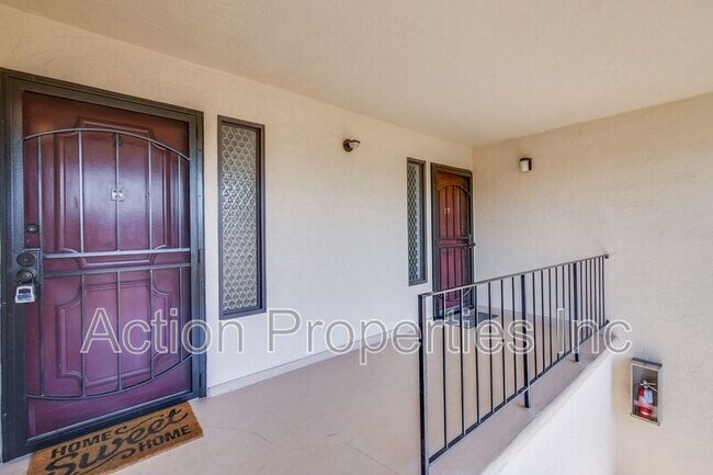 Building Photo - 445 Carneros Ave