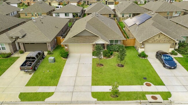 Building Photo - Beautiful just remodeled from top to bottom house in La Marque TX!