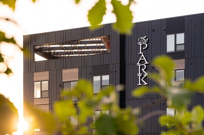 Building Photo - The Park