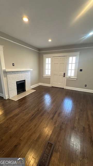 Foto del edificio - 1366 Bryan Ave