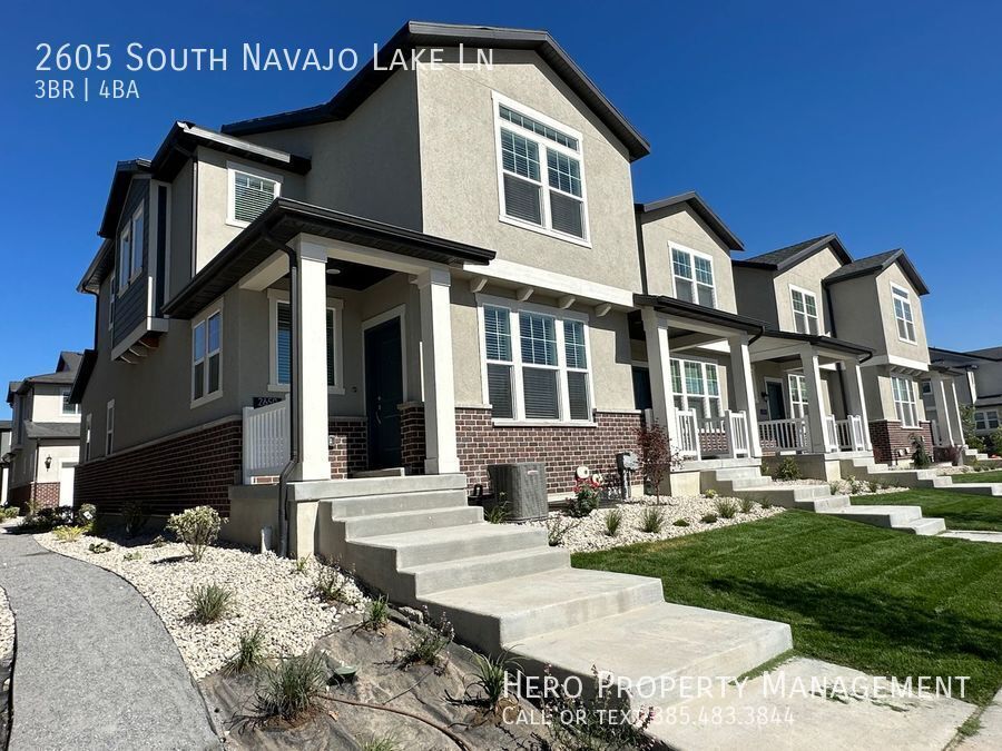 Foto principal - 2605 Navajo Lake Ln