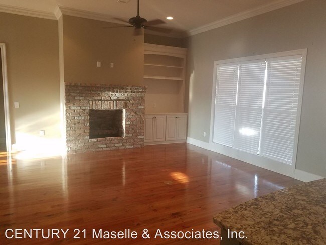 Building Photo - 4 br, 3 bath House - 206 Copper Creek