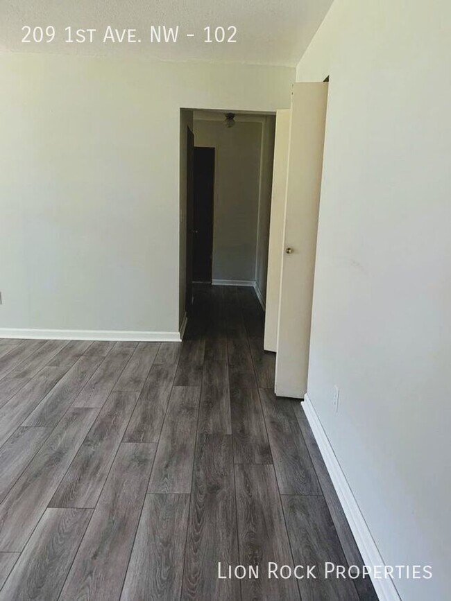 Foto del edificio - Your Dream 2-Bedroom Apartment for $1,299/...