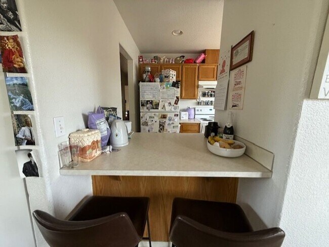 Foto del edificio - 811 Blueberry Ln