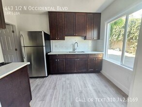 Building Photo - 443 1/2 N Occidental Blvd