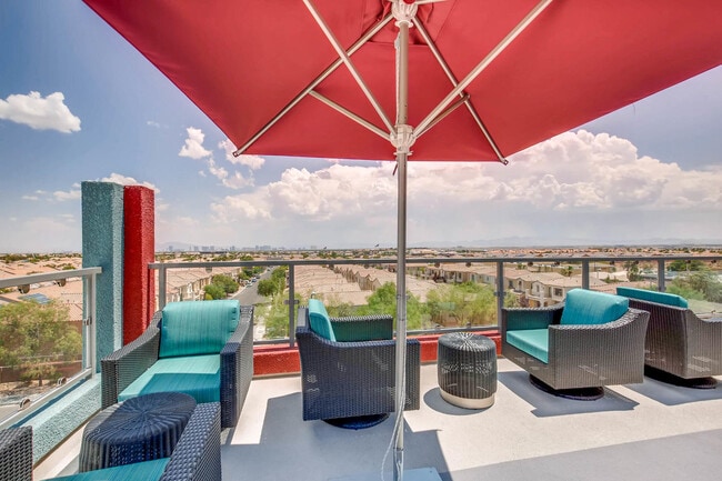 Building Photo - The Mercer