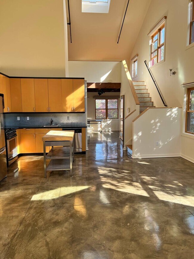 Photo - 2875 Glascock St Apartment