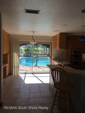 Foto del edificio - 4820 Crape Myrtle Ln