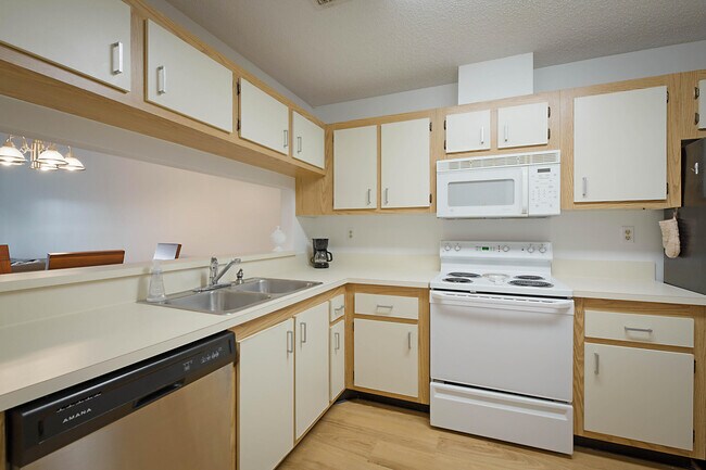 Foto del edificio - 903 Harbour Pointe Way