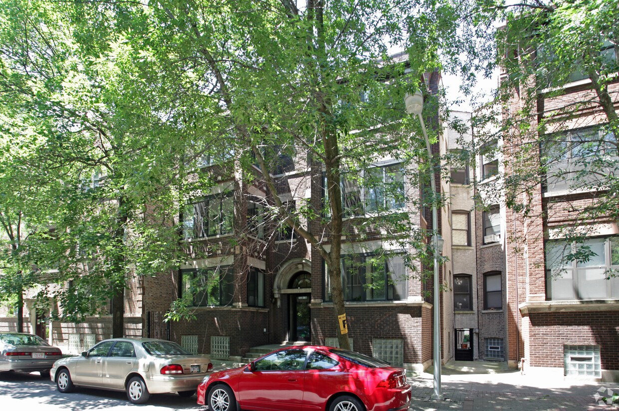 Primary Photo - 5336-5338 S Woodlawn Ave