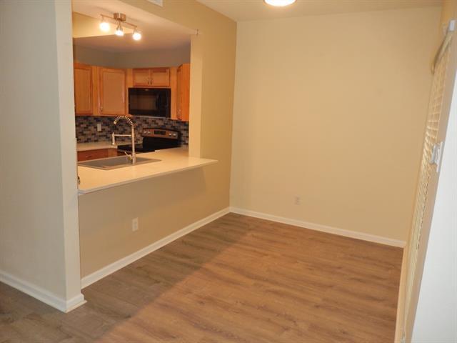 Foto del edificio - 8601 Park Ln