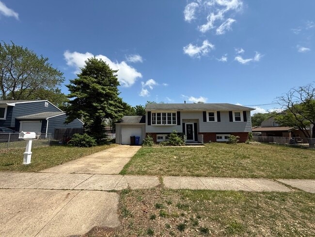 Building Photo - 309 Ellis Ct