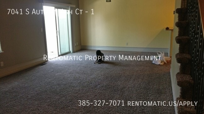 Building Photo - 7041 S Autumn Ash Ct