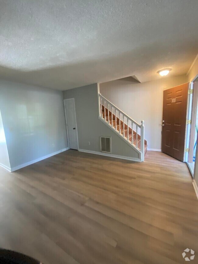 Apartments For Rent in Toccoa, GA with Dishwasher 2 Rentals