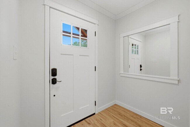Foto del edificio - 108 Cherry Cir