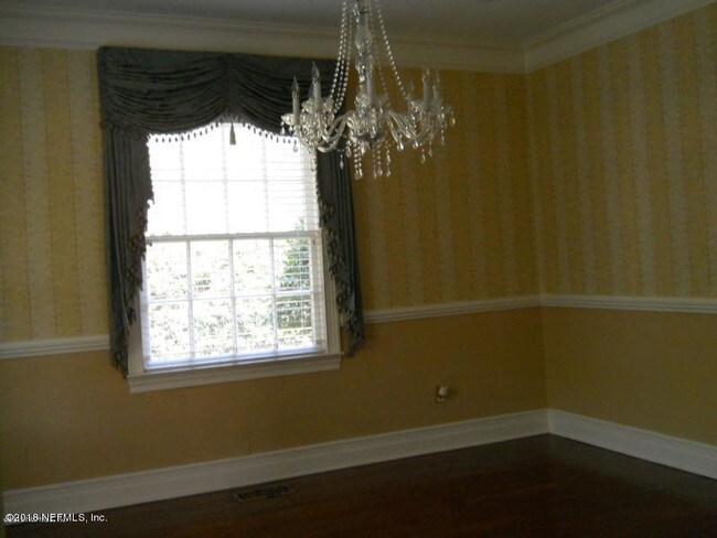 Foto del edificio - 1841 River Rd