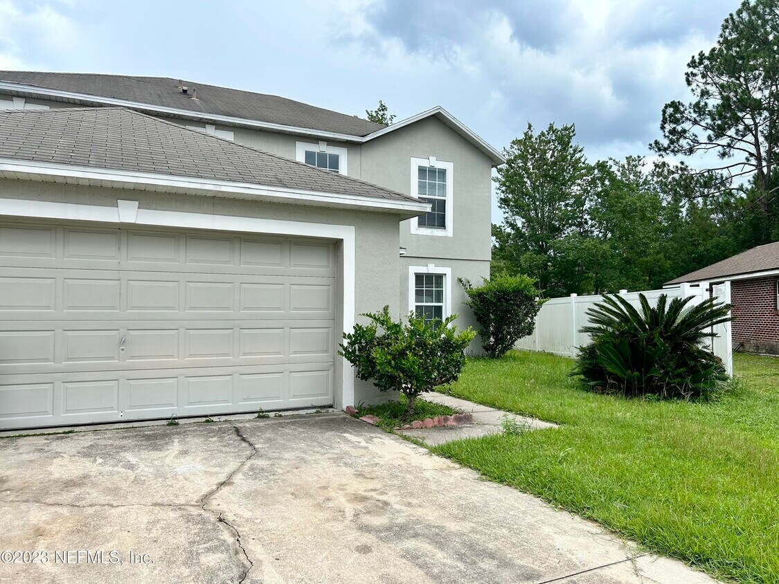 9326 Lockheed Ln, Jacksonville, FL 32221 House Rental in Jacksonville