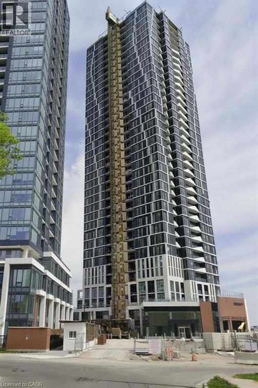 Building Photo - 25 Wellington St S