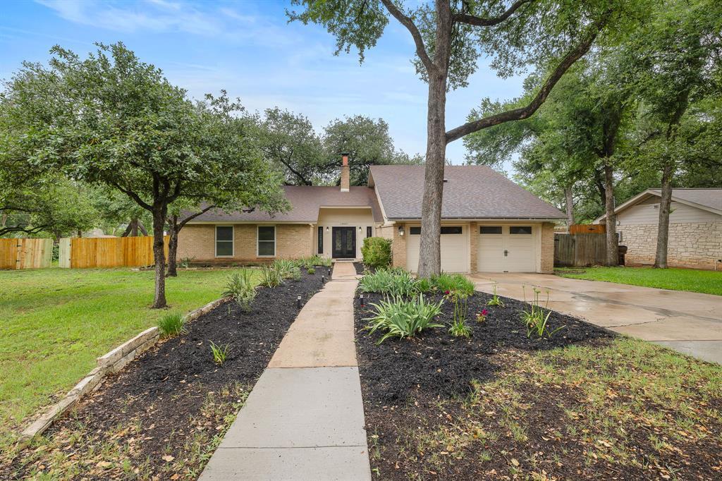 Foto principal - 13007 Stillforest St