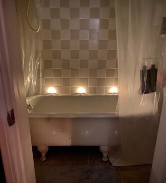 Foto del edificio - 65 Burbank St