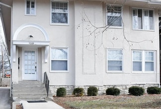 Building Photo - 5335 Holmes St