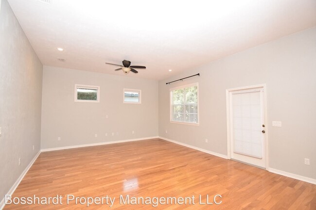 Building Photo - 3 br, 2 bath House - 8946 SW 66th Place