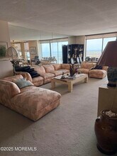 Building Photo - 787 Ocean Ave N