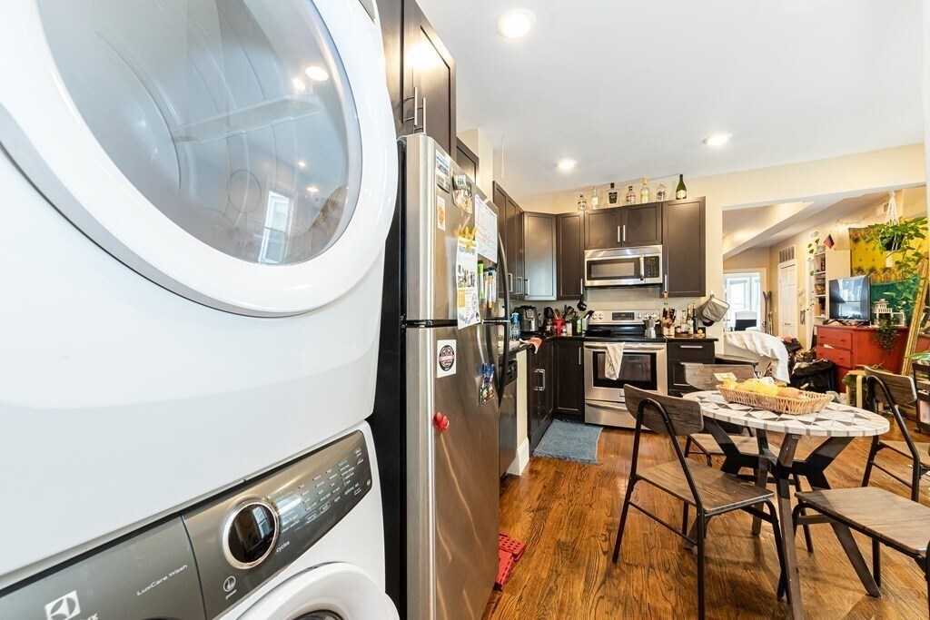 Foto principal - 1560 Tremont St