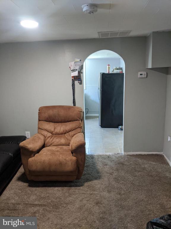 Foto del edificio - 5949 Baltimore St