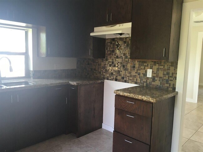 Foto del edificio - 2610 Springfield Ave