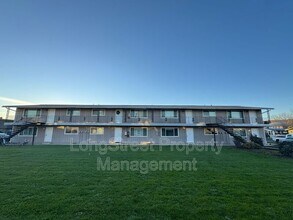 Building Photo - 970 NW Garfield Ave