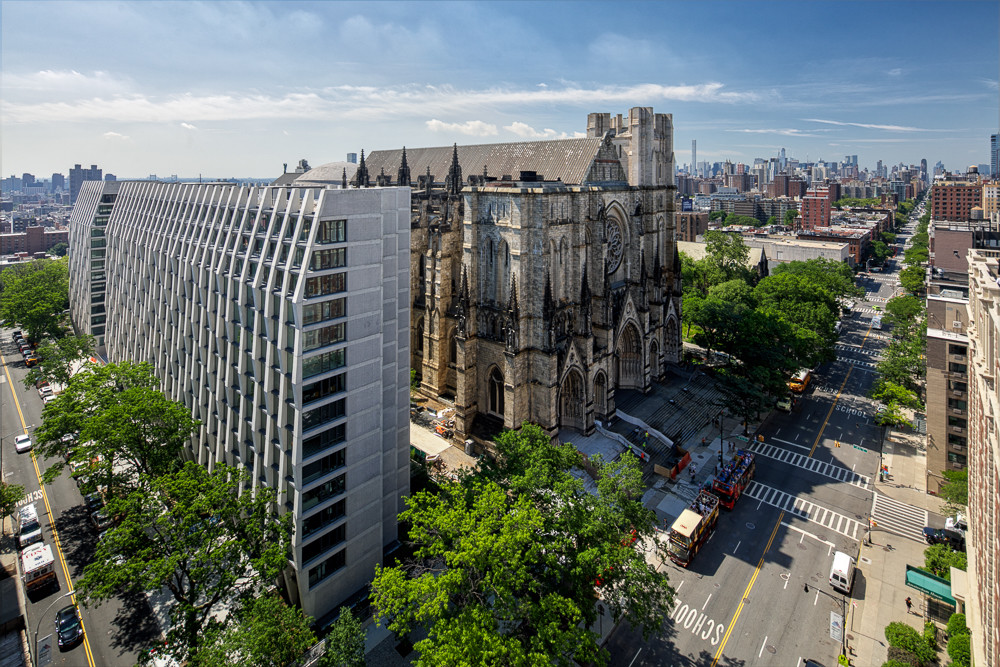 Primary Photo - Enclave at the Cathedral